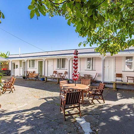 Braemar House B&B And Yha Hostel Whanganui Exterior photo