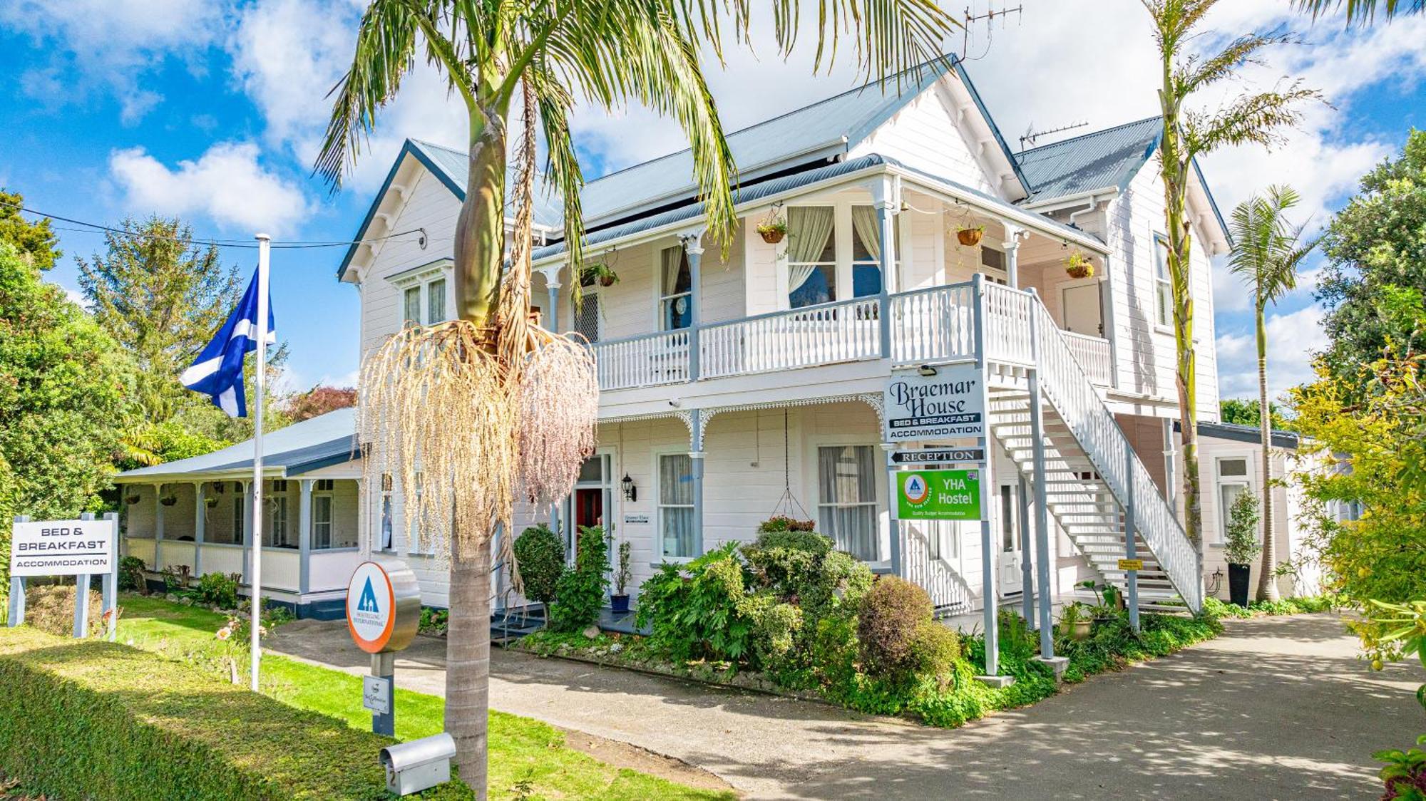 Braemar House B&B And Yha Hostel Whanganui Exterior photo